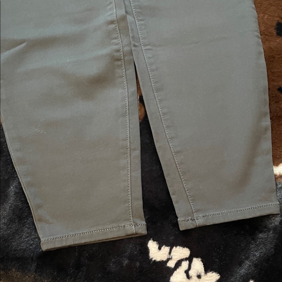 “GAP” Charcoal Stretch Skinny Trousers! - Picture 6 of 9